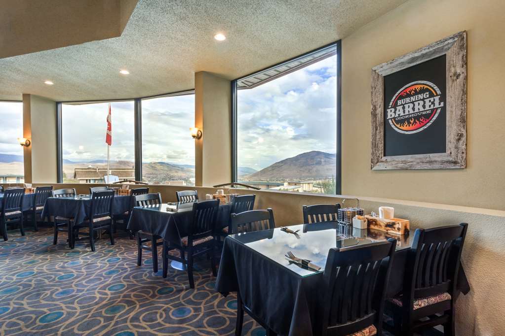 Ramada By Wyndham Kamloops Hotel Restaurant photo